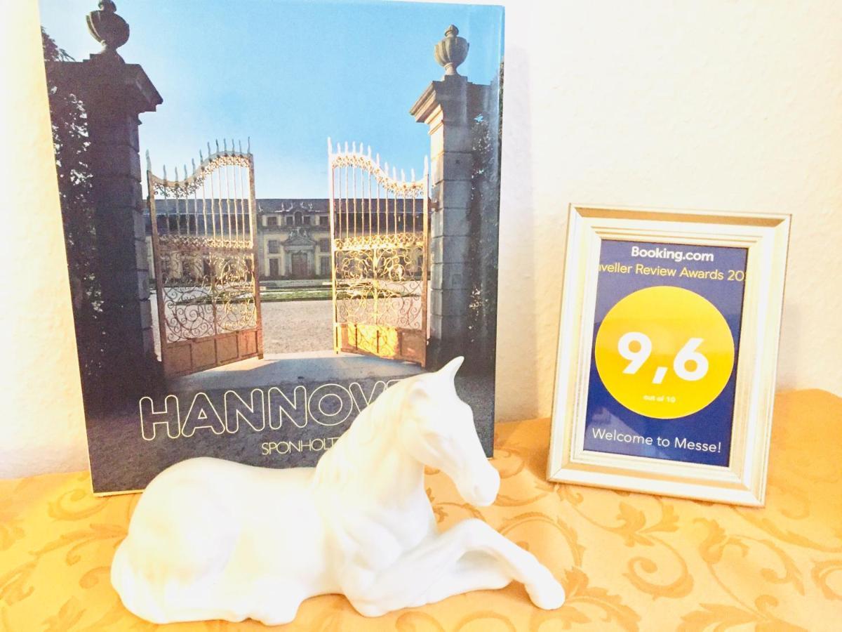 Welcome To Messe! Two-Bedroom Smartapartment &Balcony Hannover Buitenkant foto