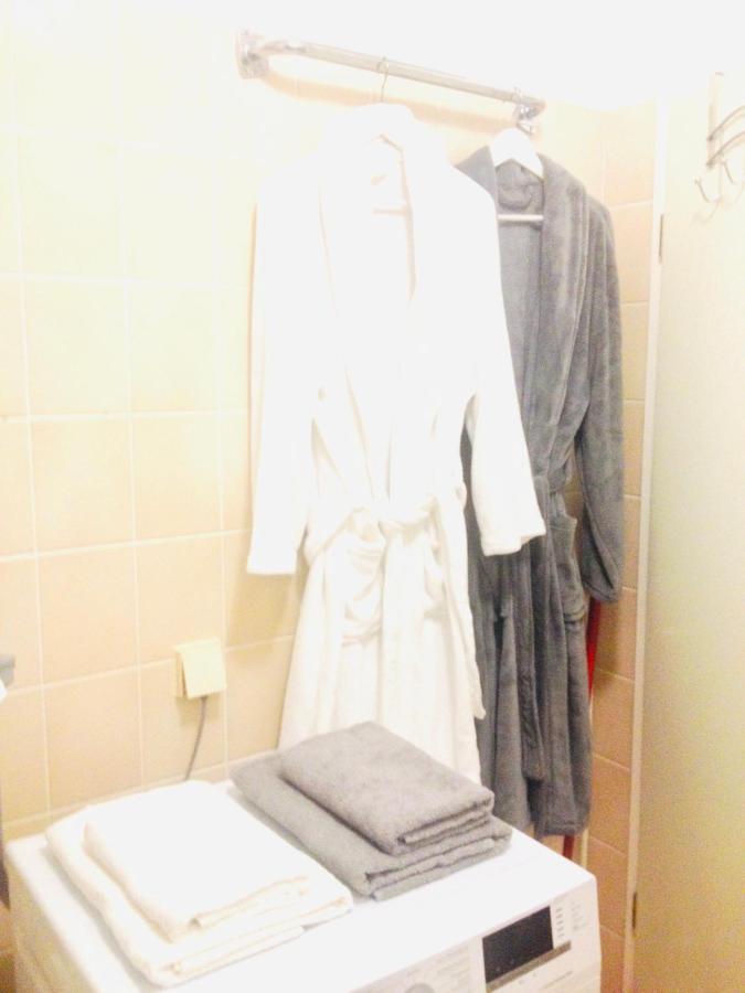 Welcome To Messe! Two-Bedroom Smartapartment &Balcony Hannover Buitenkant foto