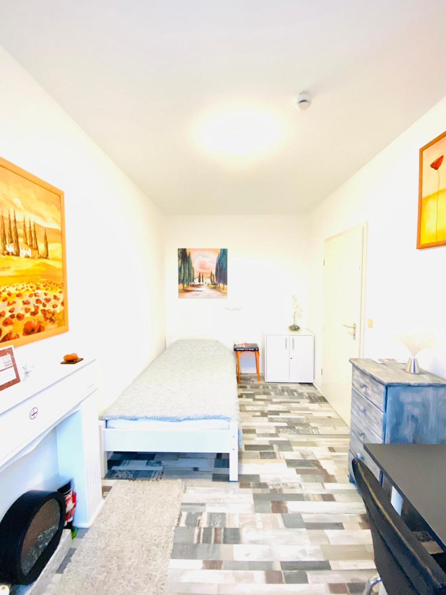 Welcome To Messe! Two-Bedroom Smartapartment &Balcony Hannover Buitenkant foto